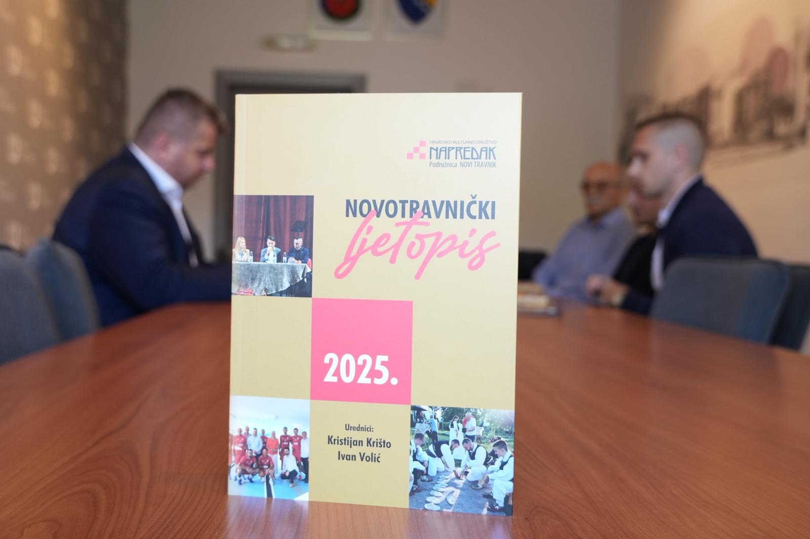 Novotravnički ljetopis 2025.: Četvrto izdanje autora Krište i Volića 